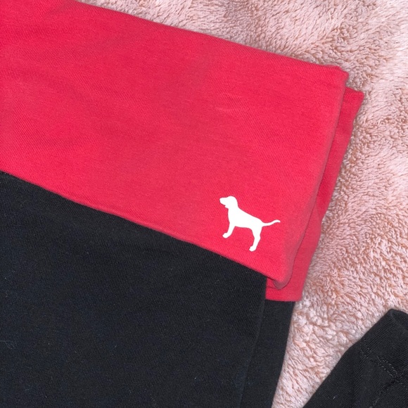 NWOT PINK YOGA LEGGINGS - Picture 3 of 3